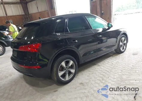 2020 Audi Q5 Premium 45 Tfsi Quattro S Tronic z USA, uszkodzony, nr VIN WA1ANAFY2L2076217